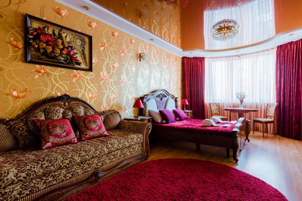Poznyakoff Aparthotel Kiew Exterior foto